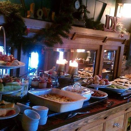 Highland Haven Creekside Inn Евъргрийн Екстериор снимка